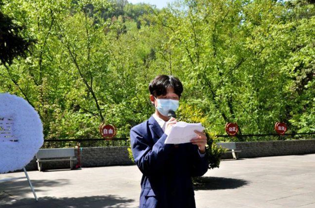 信息工程系“緬懷革命先烈、傳承紅色基因、爭做報國青年”黨史學(xué)習(xí)教育團日活動