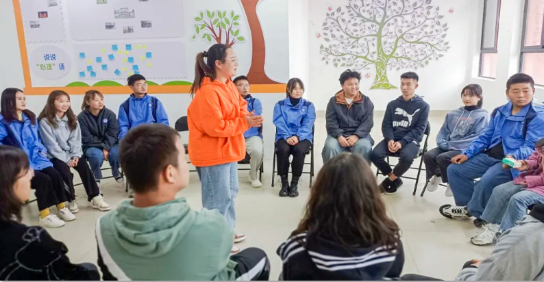 學院心理咨詢中心舉辦“青春之心靈，青春之少年” 團體心理輔導(dǎo)活動
