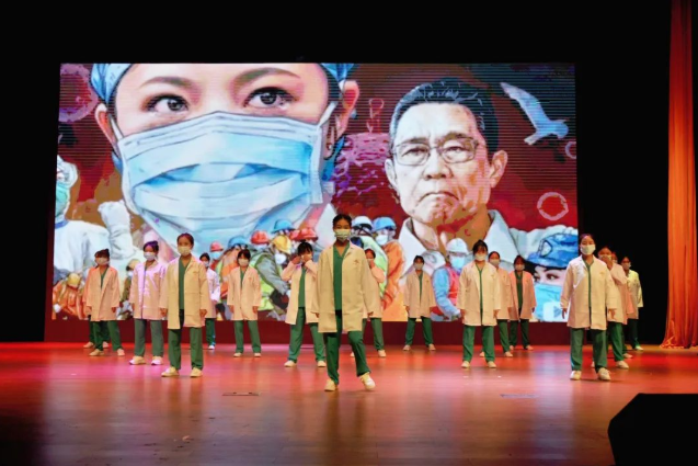 舞時(shí)代榮光 展青春芳華——第二屆校園舞蹈大賽總決賽圓滿落幕！