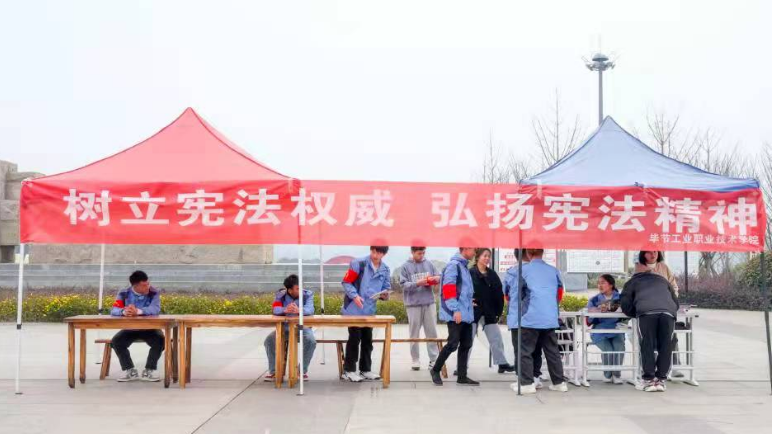 這些優(yōu)秀的育人案例，值得每一位輔導(dǎo)員（班主任）學(xué)習(xí)！