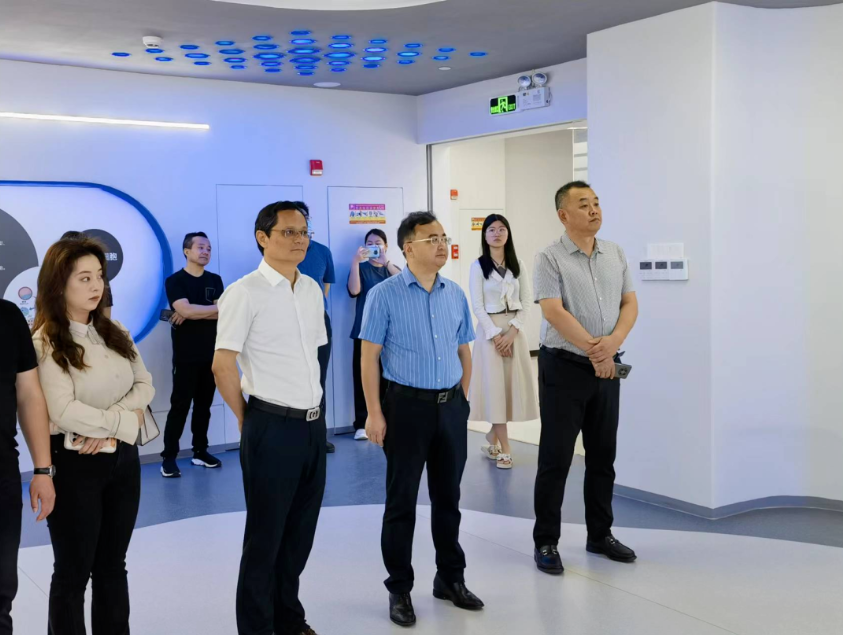 李涌、邱國援率隊到廣東省企業(yè)、院校考察學(xué)習(xí)